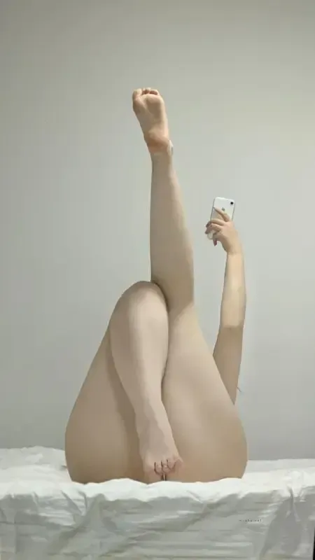 咩咩阿银 – 斑马条纹比基尼【4P】